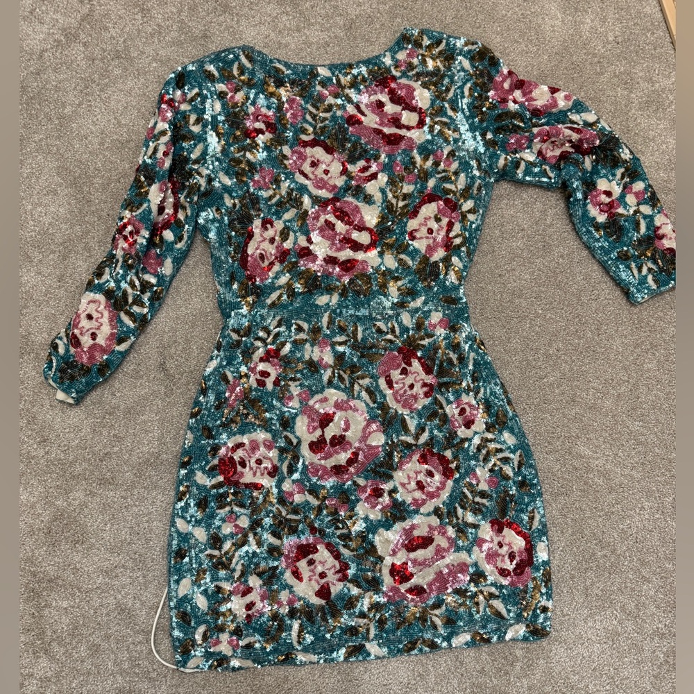 Retrofete Blue Floral Pattern Sequin Embellished Crepe Wrap Dress S - NWT - Picture 12 of 15